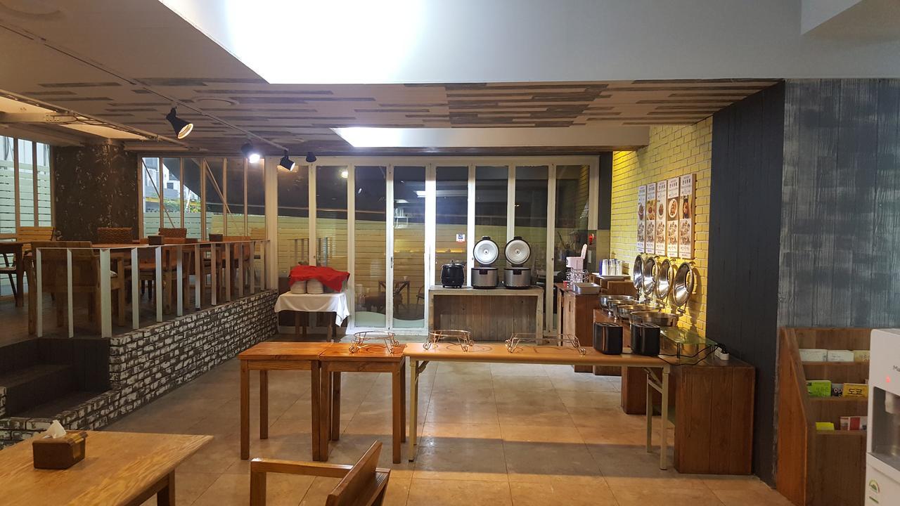东大门伊夫林酒店 首爾 外观 照片